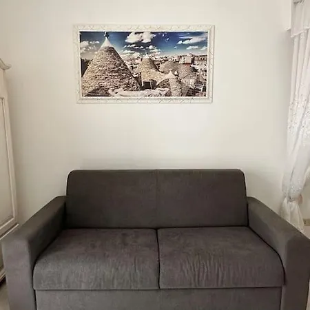Casa Stella Via Caracciolo * Ceglie Messapica